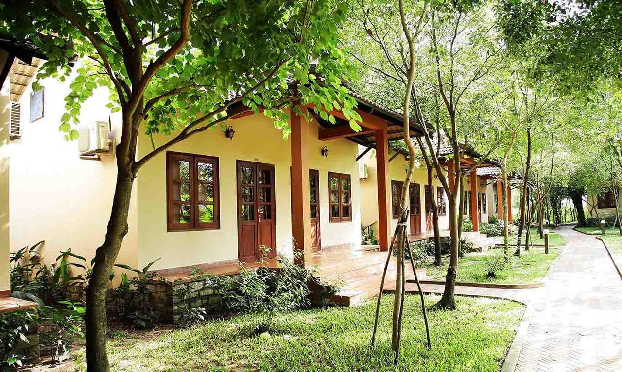 Lotus Phu My Resort فونج تاو الغرفة الصورة